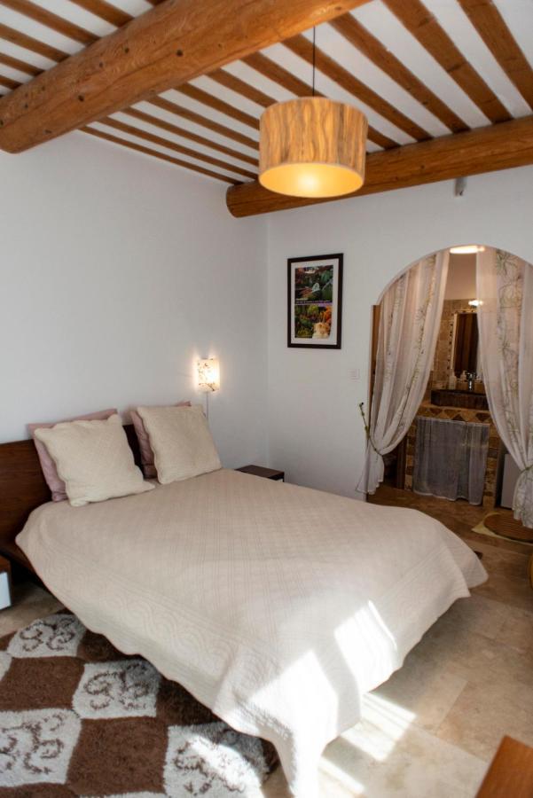 Bed and Breakfast Les Manaux En Provence Roquevaire Exterior foto