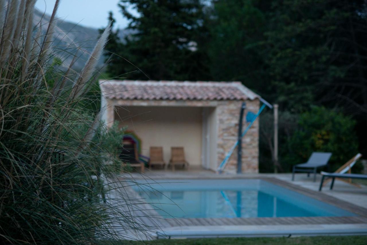 Bed and Breakfast Les Manaux En Provence Roquevaire Exterior foto