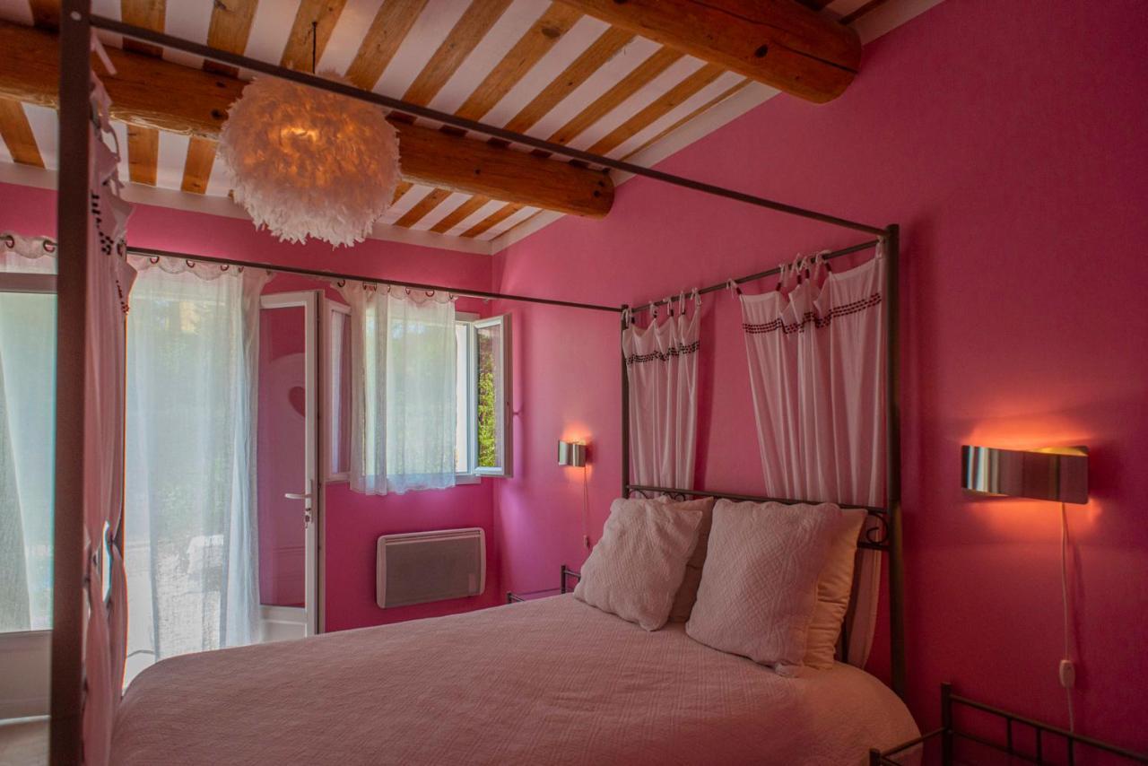 Bed and Breakfast Les Manaux En Provence Roquevaire Exterior foto